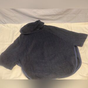 LOFT blue/black sweater cape XS/S